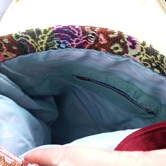 Women's Vintage Rainbow Paisley Red Material Zip Closure Crossbody - Picture 9 of 10